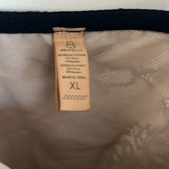 🛍️Shapellx Shapewear Firm Control Smoothing Full Lace Black Bodysuit XL - Picture 3 of 8